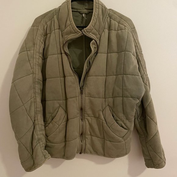 Free People Dolan Quilted Jacket in Sage Green - Picture 3 of 5